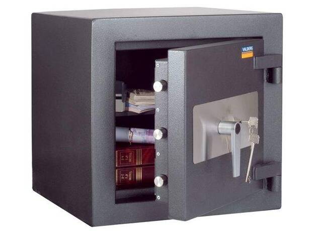 Сейф взломостойкий Бастион 67 Т